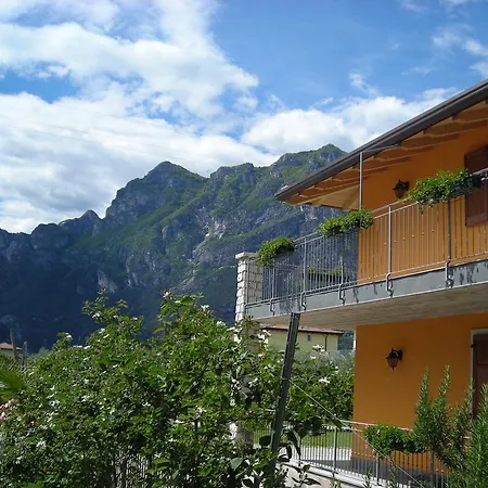 Agritur Giovanazzi *