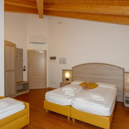 Agritur Giovanazzi *