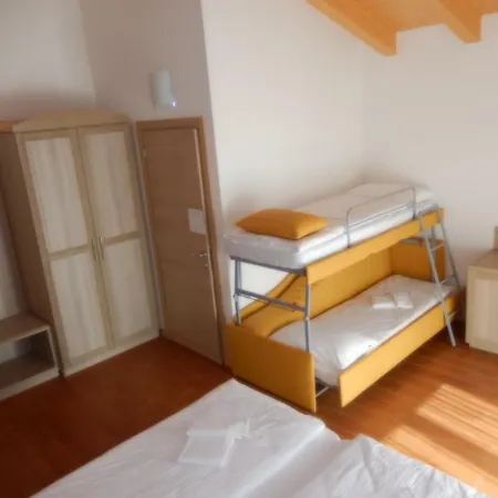 Agritur Giovanazzi 팜스테이 아르코